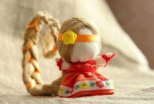 amulet pre bábiku pre šťastie